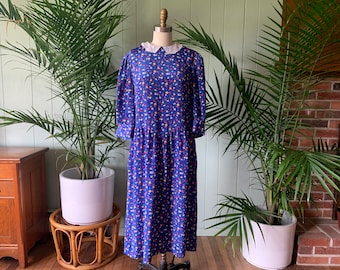 Vintage 1980s Blue Floral Cottagecore Dress with Lace Peter Pan Collar Allyson Court, Vintage Eighties Office Dress, Plus Size Vintage Dress