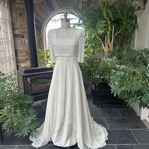 bridesmaid dresses neutral Never Worn Pronovias Holane Wedding Dress main image 1