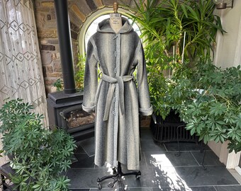Vintage 1970s Variegated Gray Striped Wool Belted Hooded Coat Casa