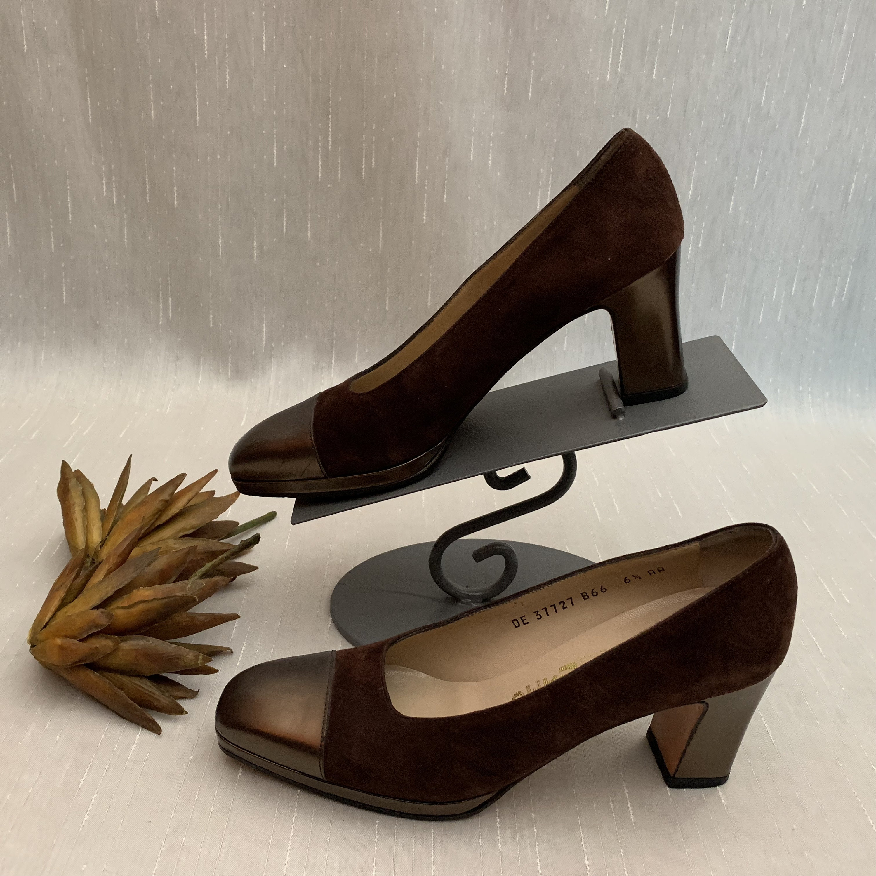 Chaussures Salvatore Ferragamo pour Femme - Vestiaire Collective Chaussures Salvatore Ferragamo pour Femme - Vestiaire Collective