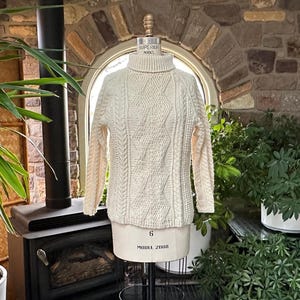 Vintage Acrylic Fisherman Style Turtleneck Sweater Handmade by Gladys, Turtleneck Ivory Cable Knit Sweater