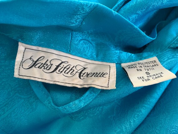 Vintage Turquoise Embossed Paisley Silky Polyeste… - image 10