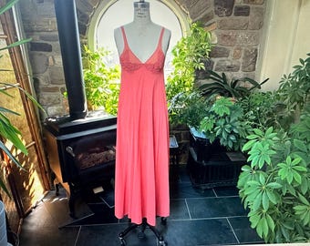 Vintage 1970s Coral Nylon Lace Applique Nightgown Mr Jac Jr