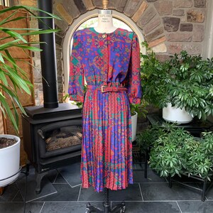 chinese dress ladies Carol Dress – Lavender Midi Dress with Reversible Garden Toile Hem – Kim  Lolley Designs main image 0