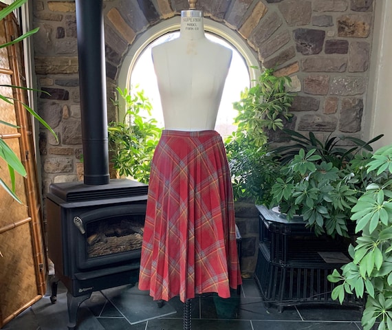 Vintage 1970s Rust Plaid Pleated Wool Blend Lined Skirt Scotland Style Harwick Castle
