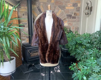 Vintage 1960s Dark Brown Mink Stole, Vintage Sixties Brown Mink Capelet, Vintage Formal Fur Wrap, Mink Evening Wrap, Vintage Bridal Stole