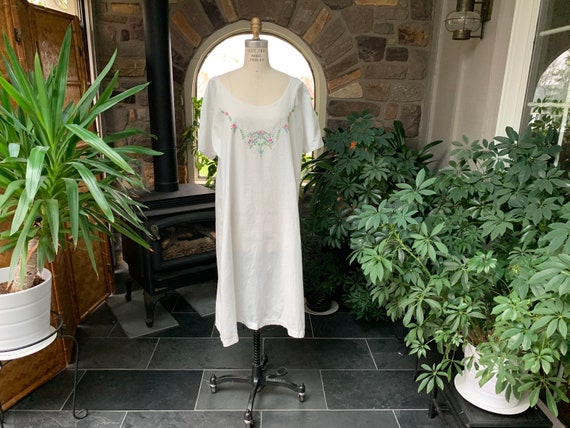 Antique White Embroidered Cotton Nightgown, Vintag