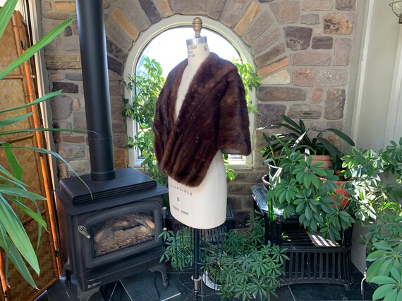 Vintage 1960s Dark Brown Mink Stole, Vintage Sixt… - image 3