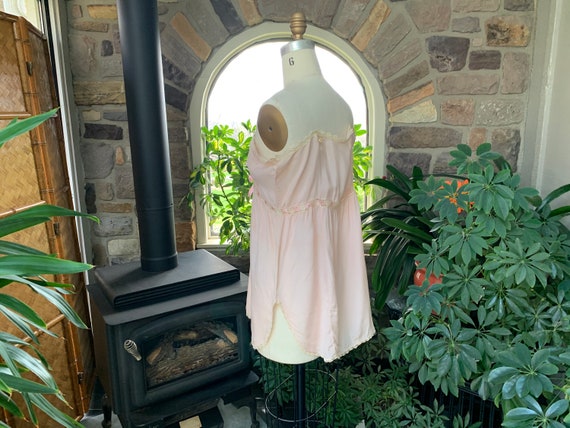 Antique 1920s Peach Silk and Ivory Lace Chemise S… - image 6