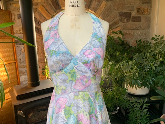 Vintage 1970s Pastel Floral Halter Maxi Dress Arj… - image 2