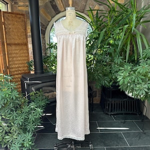 Vintage Pink and White Lace Christian Dior Lingerie Nightgown, Vintage Dior Barbiecore Pink Nightgown