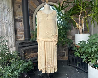 Antique 1920s Silk Crepe Drop Waist Flapper Dress Embroidered Beaded Rosette