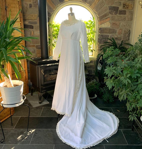 made in USA製 1960s vintage wedding dress 1960s True Vintage Wedding Dress & Lace Coat - Empire Line