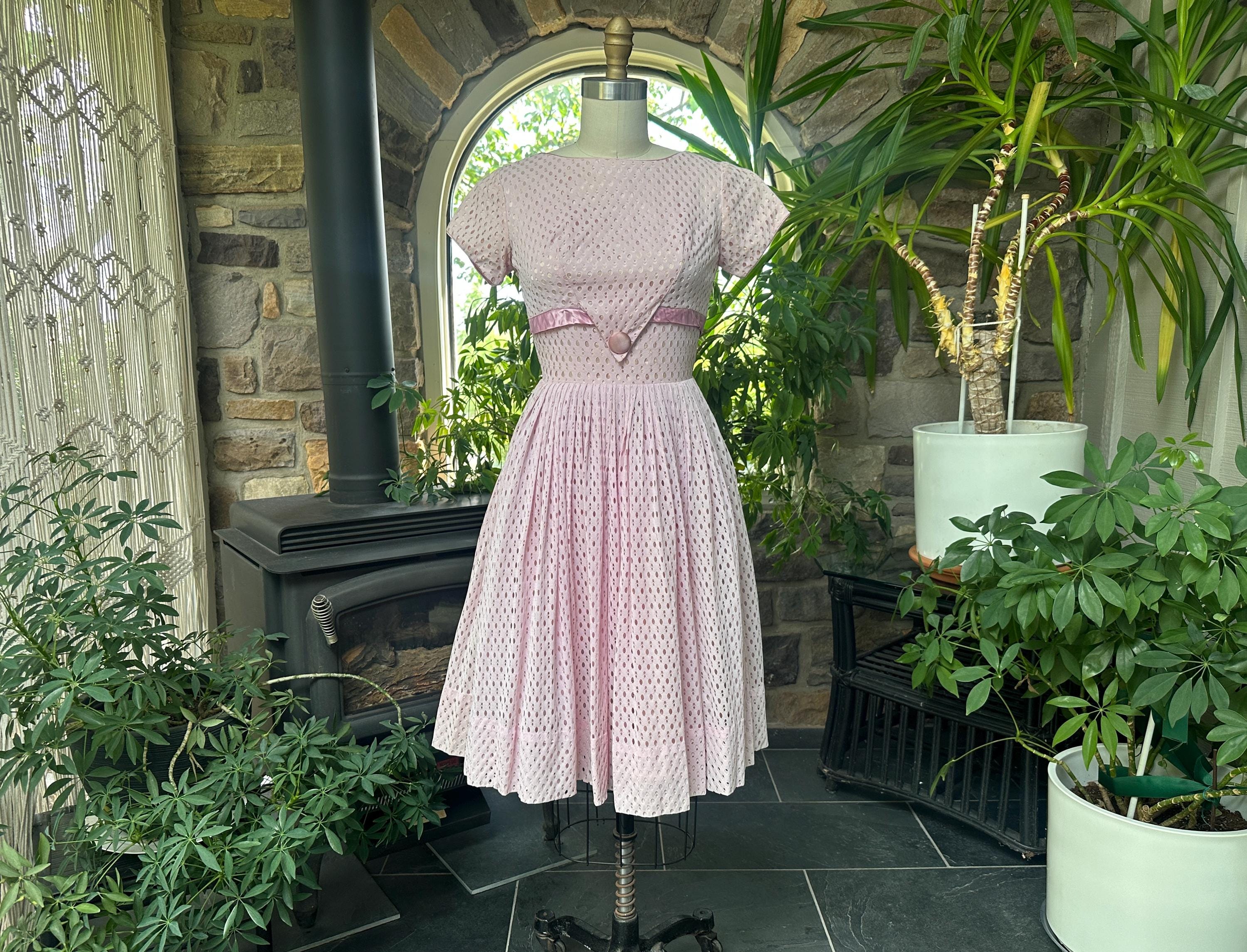 1950s Pink Dress - Etsy 1950s Pink Dress - Etsy