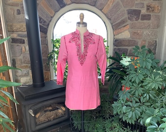 Vintage roze, zijde geborduurde tuniek uit de jaren 70 Boho Delhiwala handgemaakt in India
