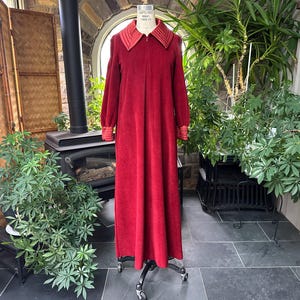Vintage 1970er Jahre Reißverschluss vorne Kragen Velour Robe Vanity Fair, Vintage Hausfrau Fleece Hausmantel, warme Winter Robe