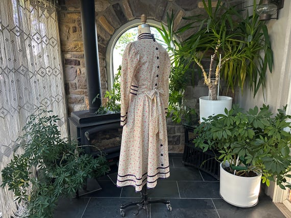 Vintage 1970s Gunne Sax by Jessica Pink and Blue Flor… - Gem