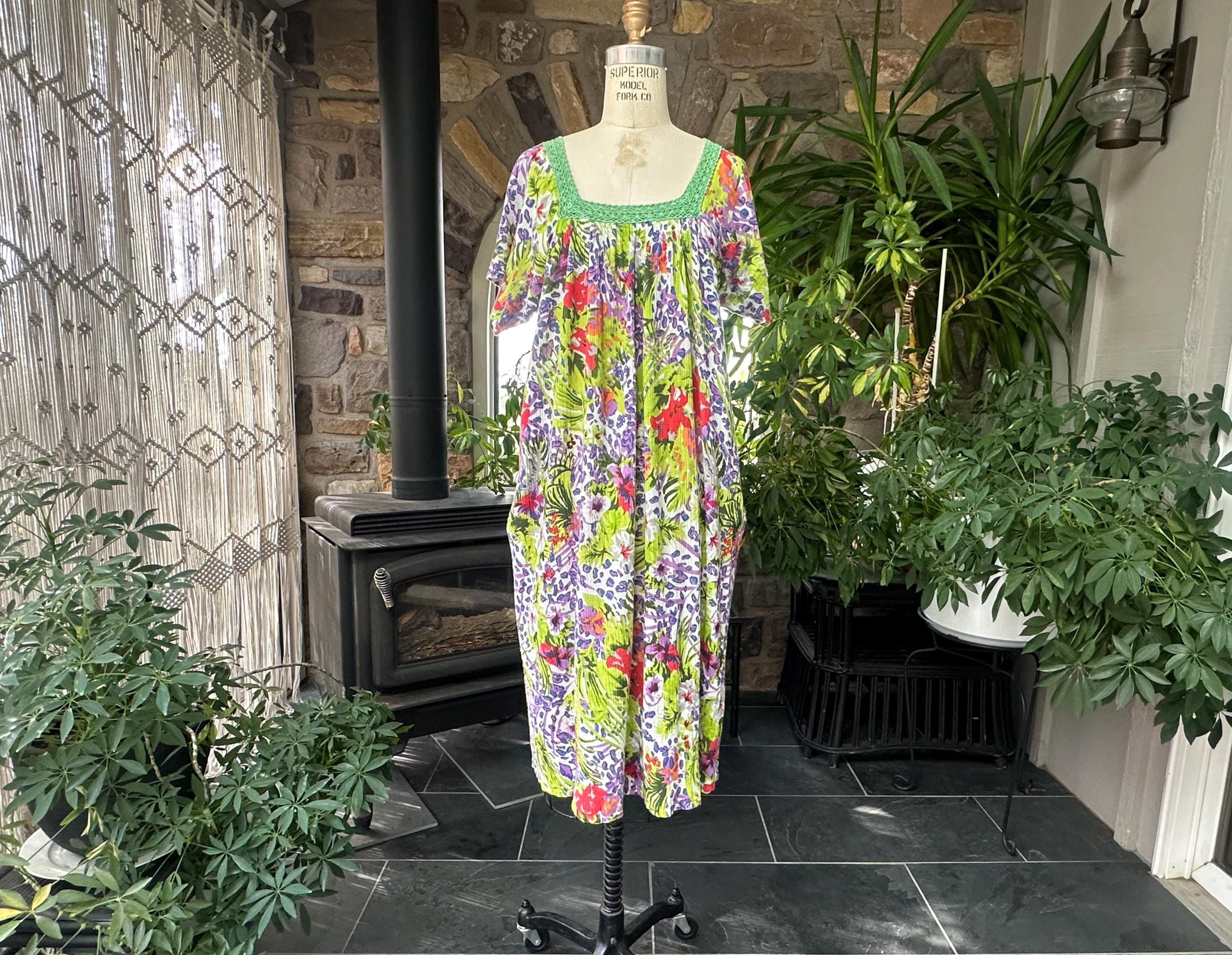 Loungees Muumuu - Etsy