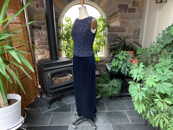 Vintage 1990s Navy Blue Velvet and Iridescent Gli… - image 3