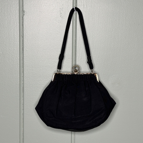 Vintage 1940s Black Faille Cloth Evening Bag Scalloped Gold Frame and Clasp, Vintage Evening Handbag, Formal Evening Purse