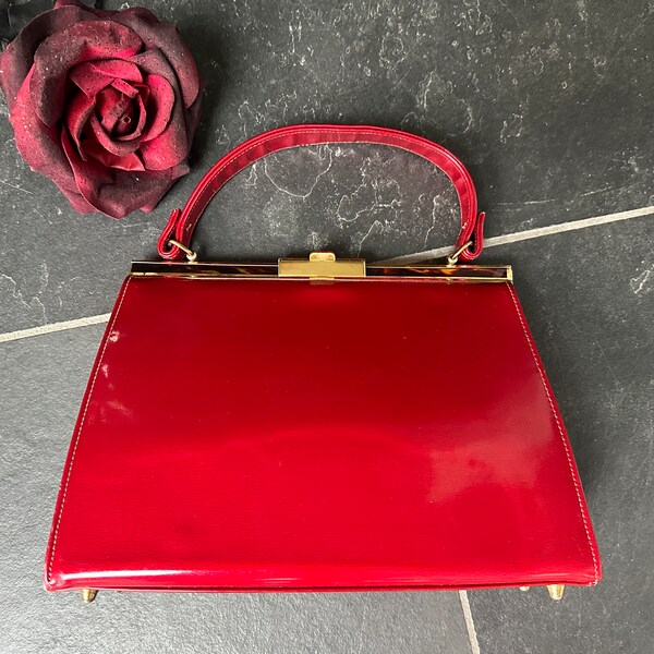 Vintage 1960s Red Patent Leather Top Handle Handbag with Gold and Tortoise Shell Hardware , Vintage Sixties Bright Red Shiny Purse