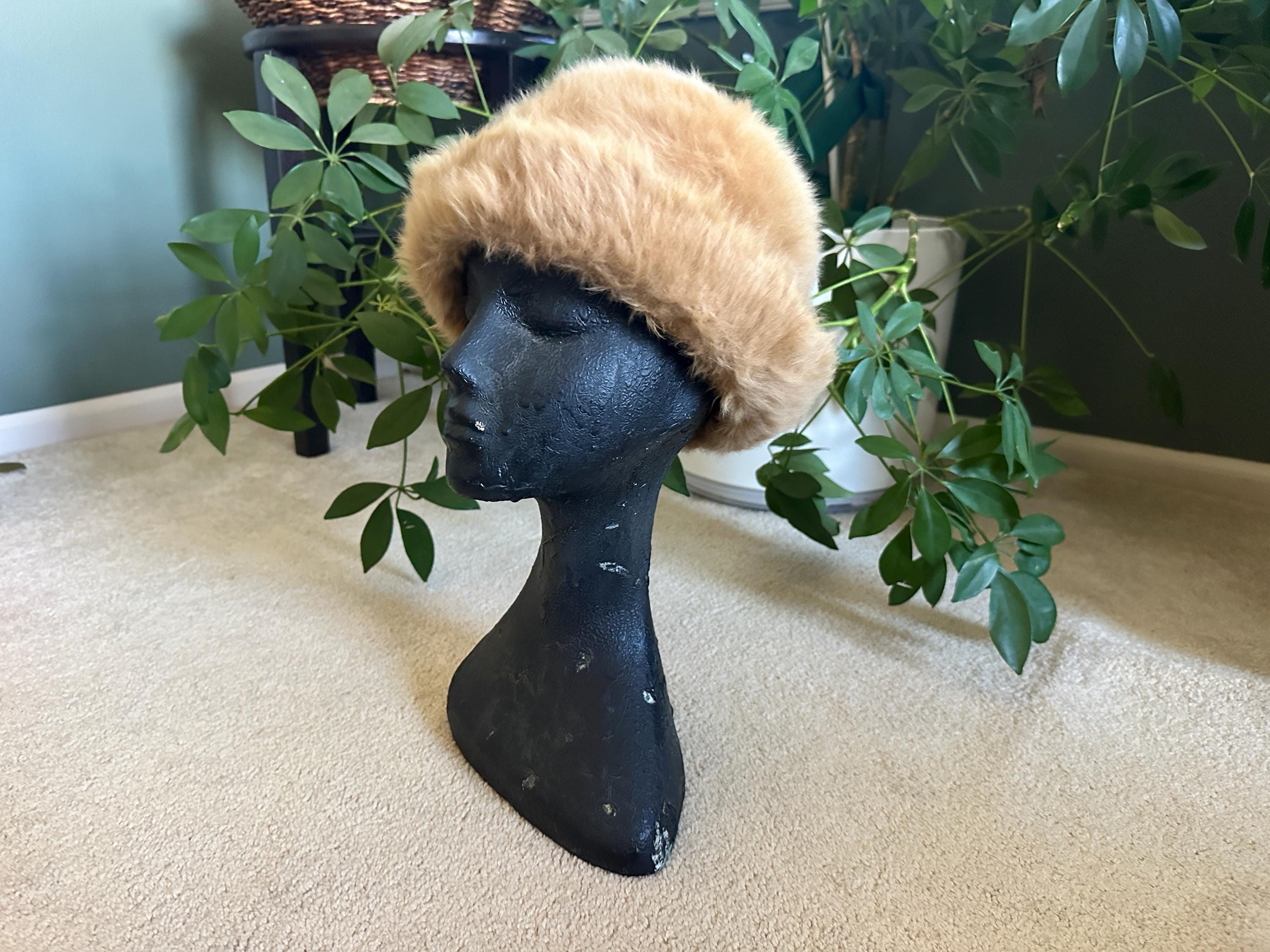 Mousse HB Womens Long Fur Felted Black Hat Vintage 50s/60s P1020371__97060.1694984519.JPG?c=2 main image 2