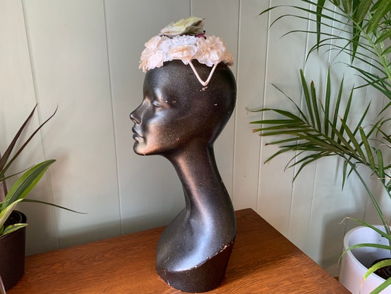 Vintage 1960s Ivory Velvet Silk Flower Hat, Vinta… - image 3