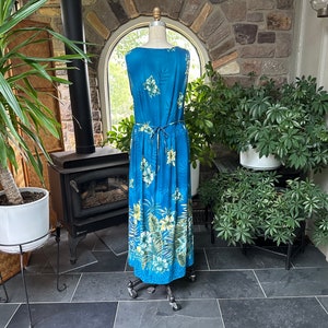 Vintage 1990s Blue Yellow Green Tropical Floral Print Rayon Midi Dress Back Tie Erika Dresses 画像 6