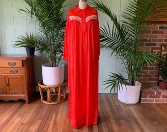 Vintage 1970s Red Orange Nylon and Ivory Lace Nightgown Robe Sears, Vintage Lingerie, Vintage Seventies Nightie