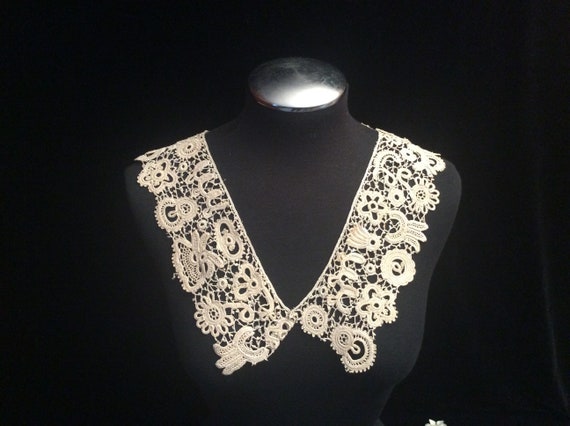 Antique Handmade Irish Lace Collar, Vintage Ecru C