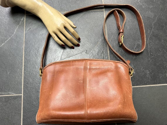 Vintage COACH #9976 British Tan Leather Anderson Shoulder Bag