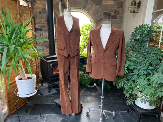 Vintage 1970s Men's Brown Corduroy 3 Piece Suit Ga