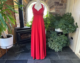 Robe longue en tricot rouge brique vintage des années 1970, robe de bal de demoiselle d'honneur vintage des années 1970 bordeaux clair