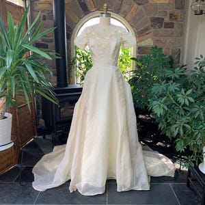 Vintage 1960s Ivory Sheer Silk Organza Embroidered Applique Wedding Dress Long Train Joy Time, Vintage Button Back Wedding Gown