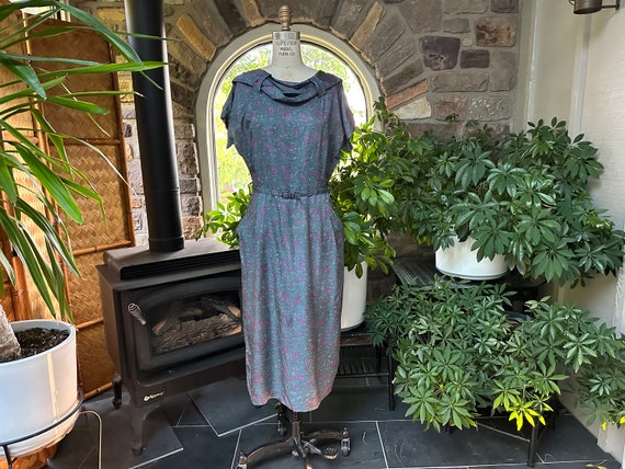 1950's fancy top dress plus size