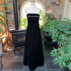 Black Velvet Dress 