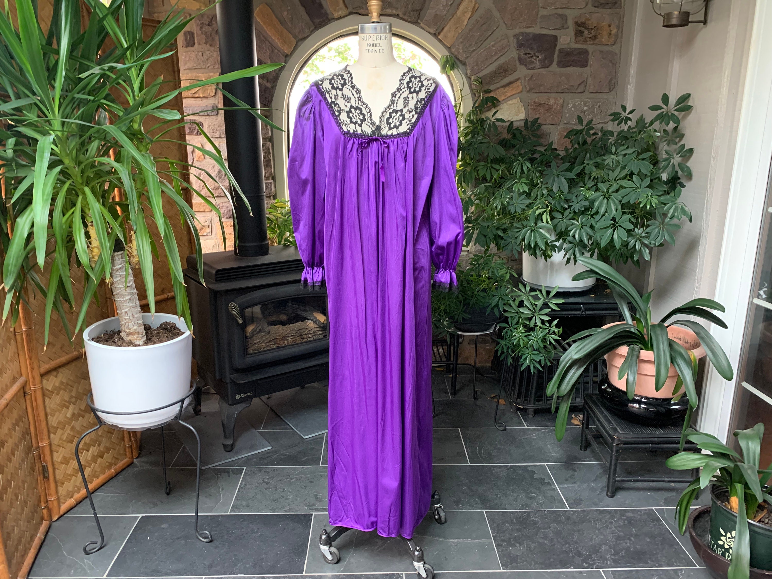 Lady Olga Amber Fleece Zip Through Gowns Soft Fleece Dressing Gown :  Amazon.co.uk: Fashion
