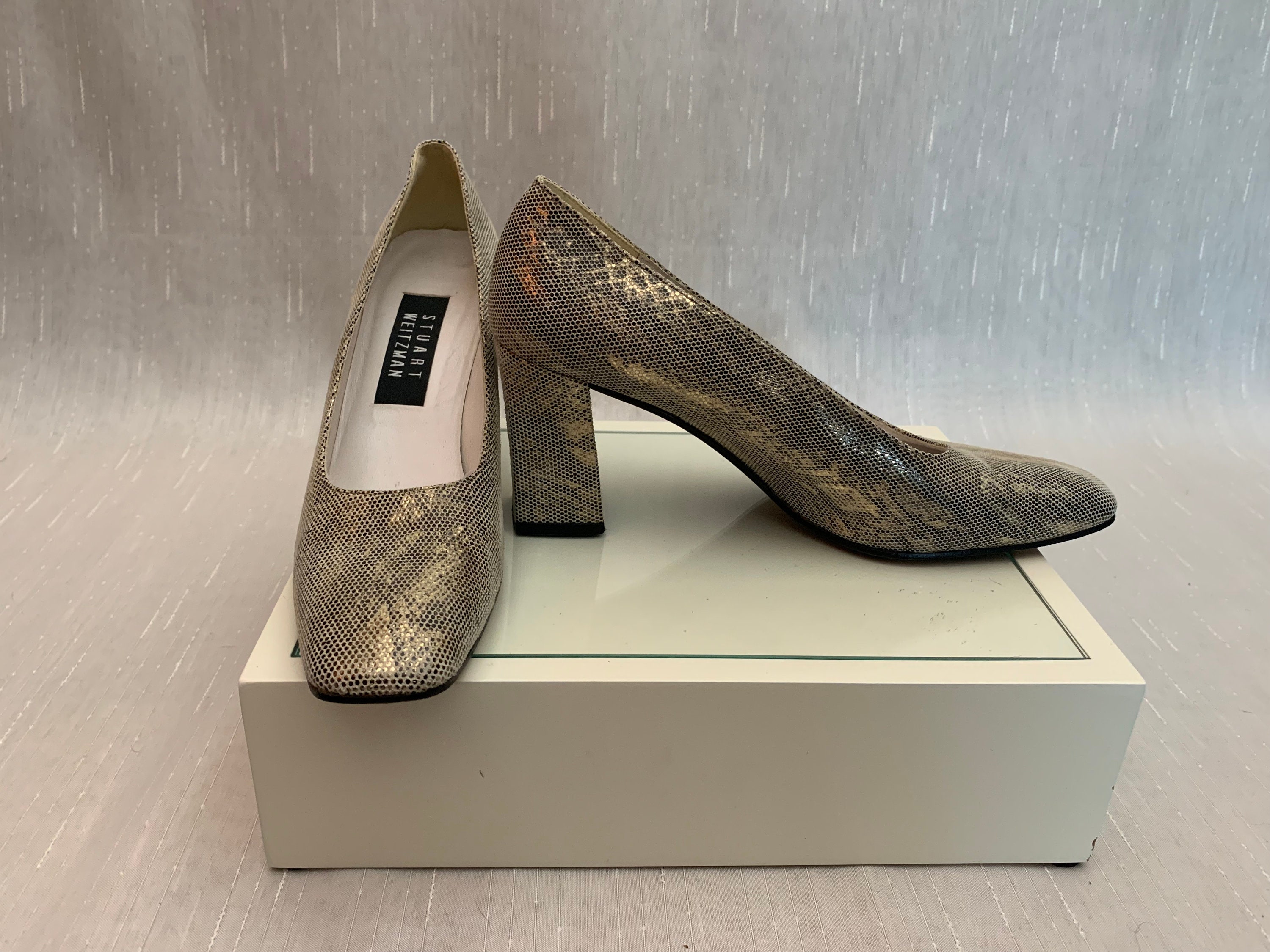 Vintage 1990s Stuart Weitzman Tan Gold Black Snakeskin Vintage 1990s Stuart Weitzman Tan Gold Black Snakeskin
