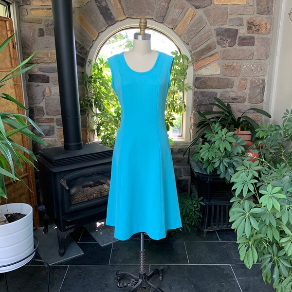 Vintage 1970s Blue Knit Sleeveless Fitted Dress Bleeker Street Division of Jonathan Logan, Vintage Seventies Clothing