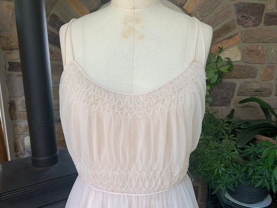 Vintage 1960s Pale Pink Babydoll Nightgown, Vinta… - image 2