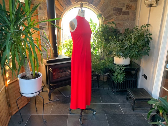 Vintage 1970s Red Knit Racer Neck Maxi Dress Wimz… - image 9