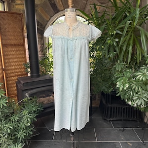 Vintage 1970s Blue Seersucker Button Front Robe Nightgown Housedress Stardust, Vintage Comfy Loungewear