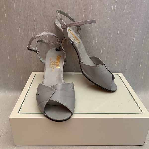 Vintage 1970s Gray Leather Dress Sandals Coward Shoe Made in Italy, Vintage Summer Sandals Moderate Heels