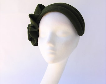 Fascinator green velvet style vintage 1940s 1950s cocktail
