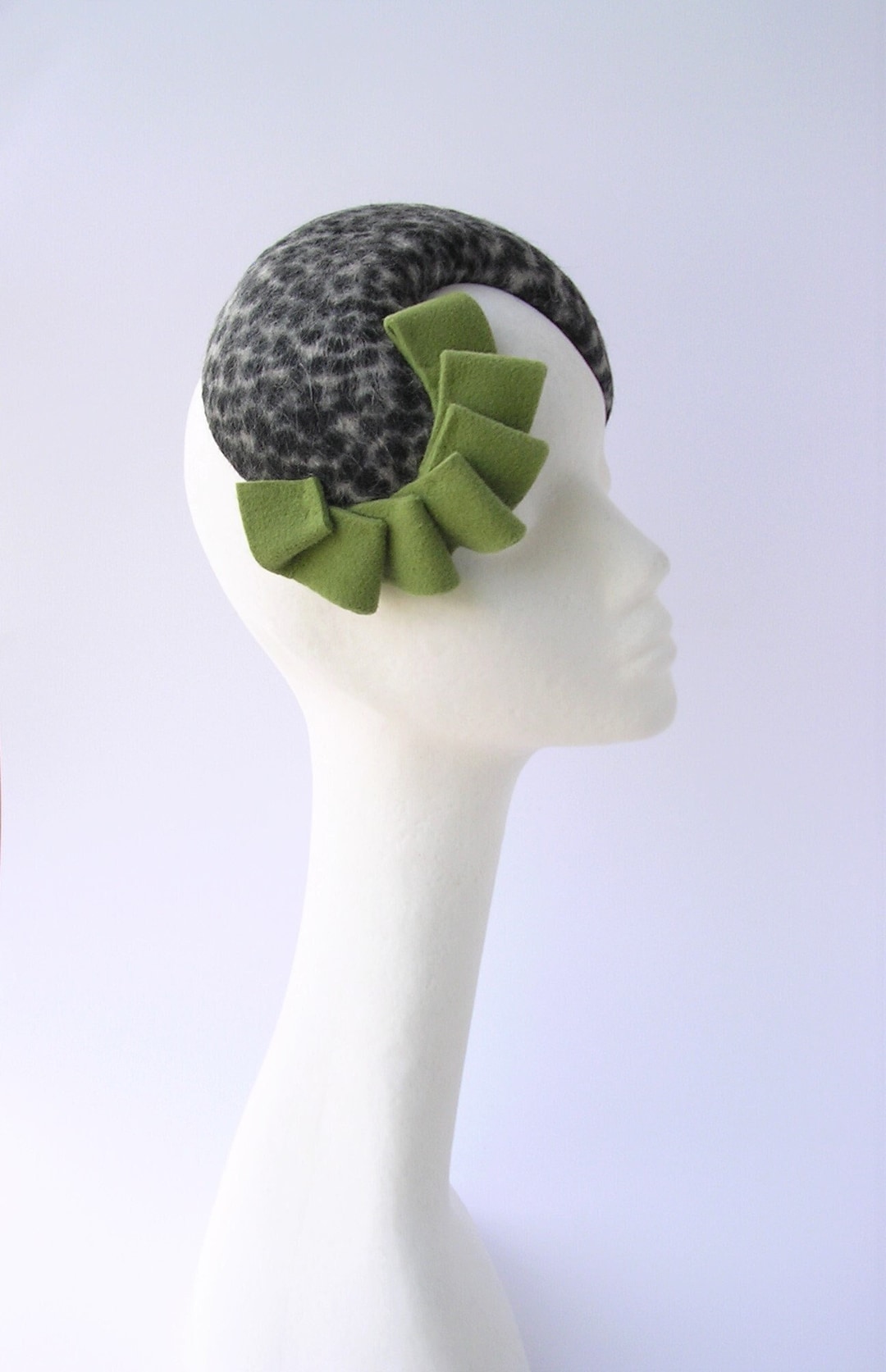 Rare 40s plush leopard spot mohair short bowler cocktail tilt hat w/ feathers An Original By Ruby Taylor Vintage Leopard Cheetah Animal  main image 2
