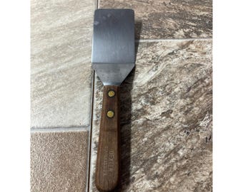 Dexter, manche en bois, manche en bois, spatule décalée, rivets en laiton, 25 cm (10 po.)
