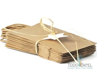 SALE 50% OFF - 20 Gusseted KRAFT Paper Gift Bags w/Twisted paper handles - Recycled Natural Kraft - 5.25"x 8" x 3.25"- Goodies & Favor Bags