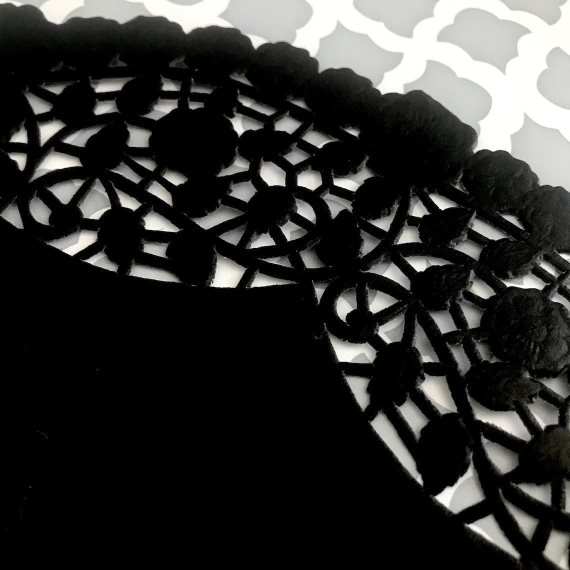 10 inch Quality Black Paper Lace Doilies in 50 75 100 ct Etsy