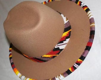 SONDERANGEBOT!!! Handgefertigter Perlen Fedora Hut, künstlerische Krempe Design