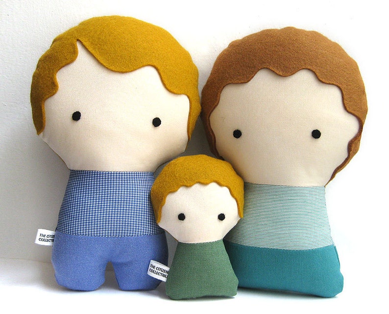 Handmade Personalized Family with baby. Plush doll. Custom your own family. Customize. image 3